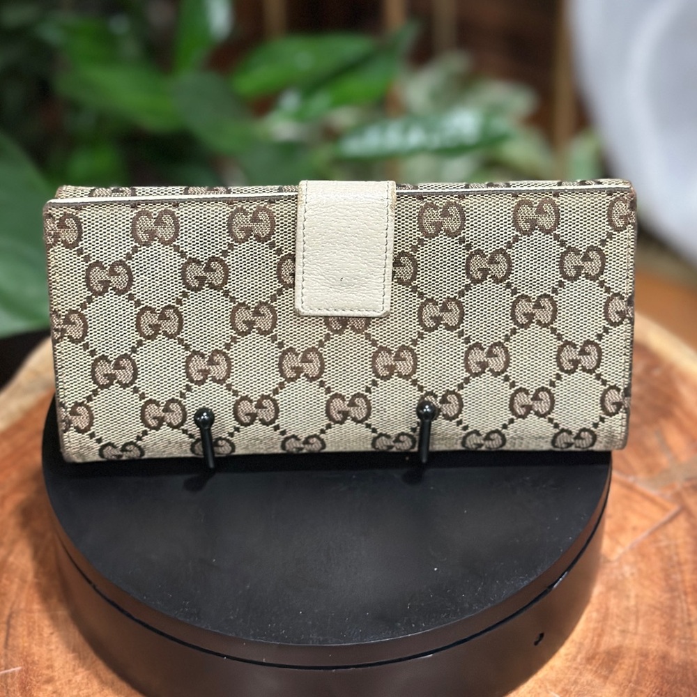 Gucci Brown GG Supreme Canvas Wallet with Gold-Tone Snap Vintage - Picture 9 of 12